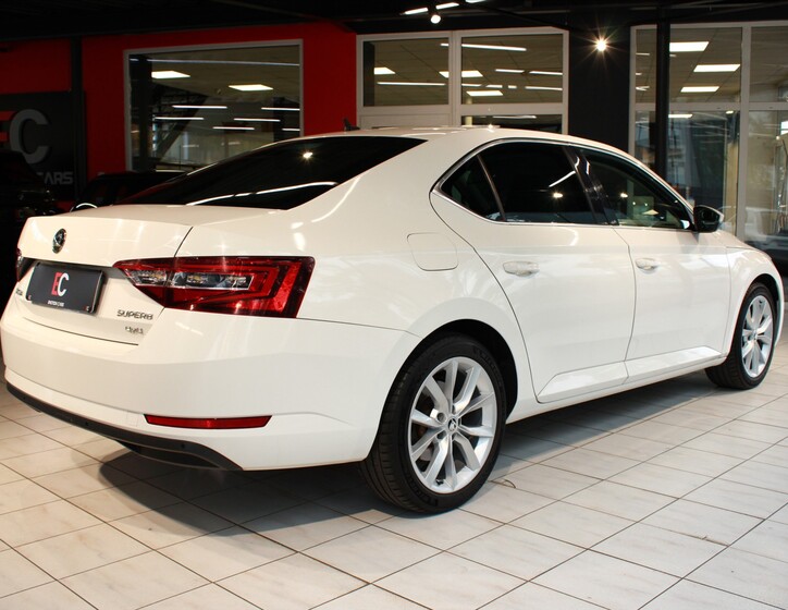 Škoda Superb 6