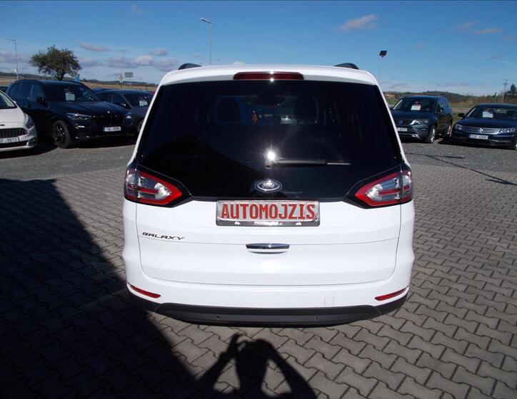 Ford Galaxy 10