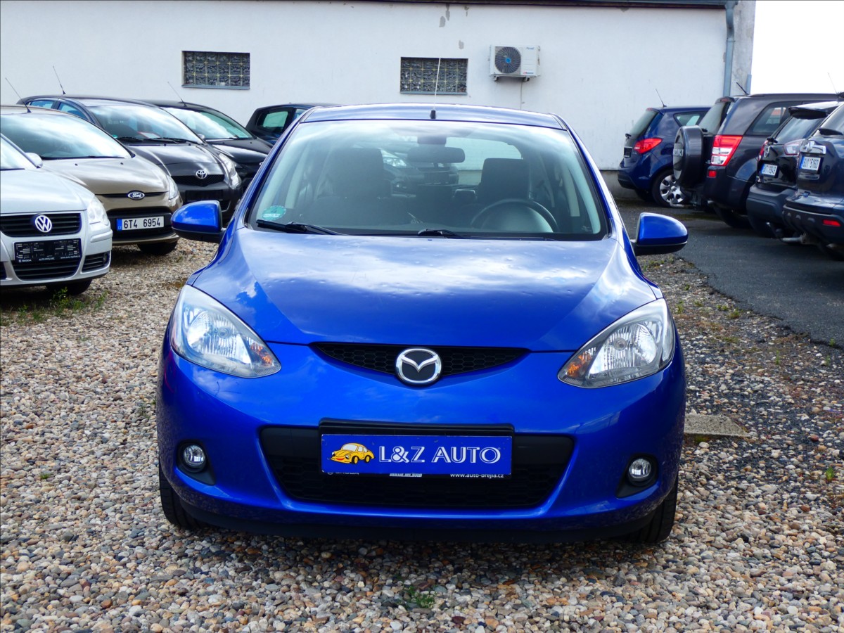 Mazda 2