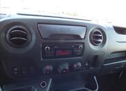 Renault Master 19