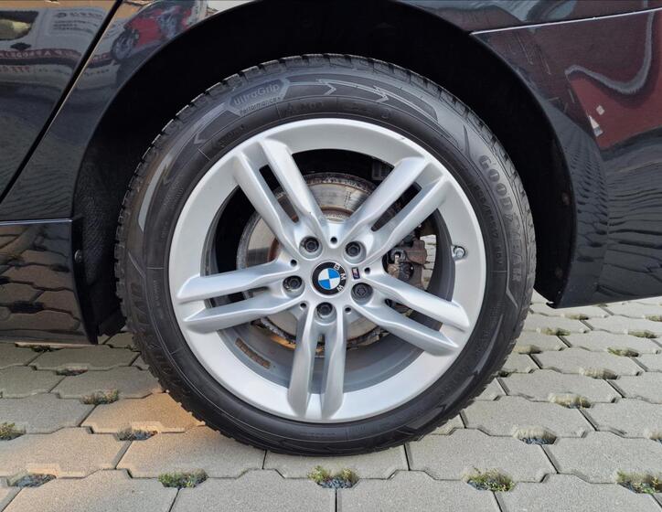BMW Řada 2 47