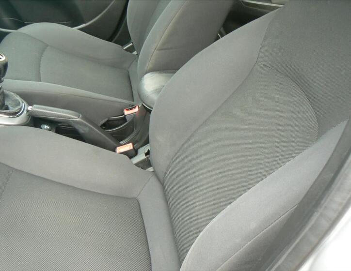 Chevrolet Cruze 11