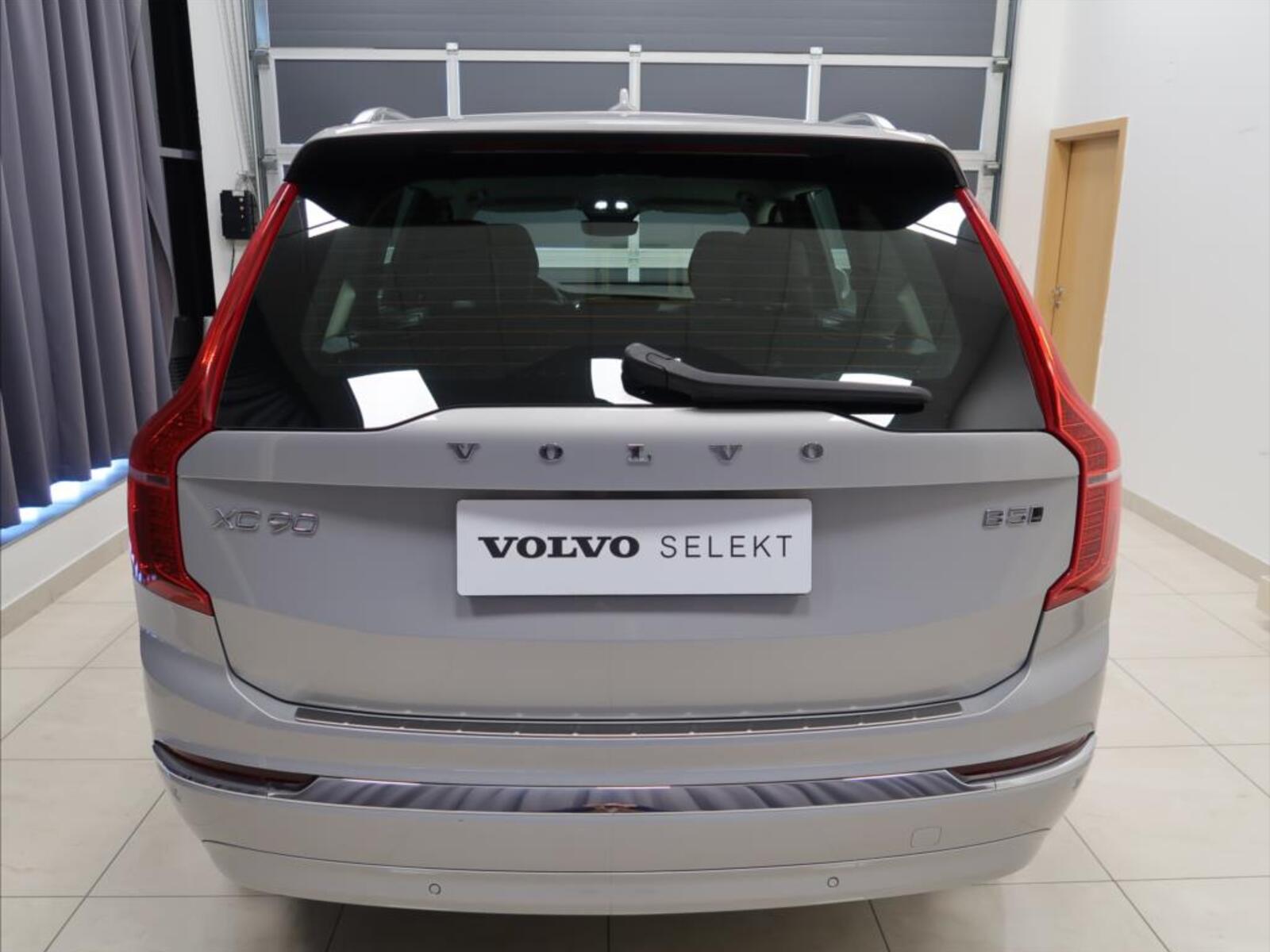Volvo XC90 5