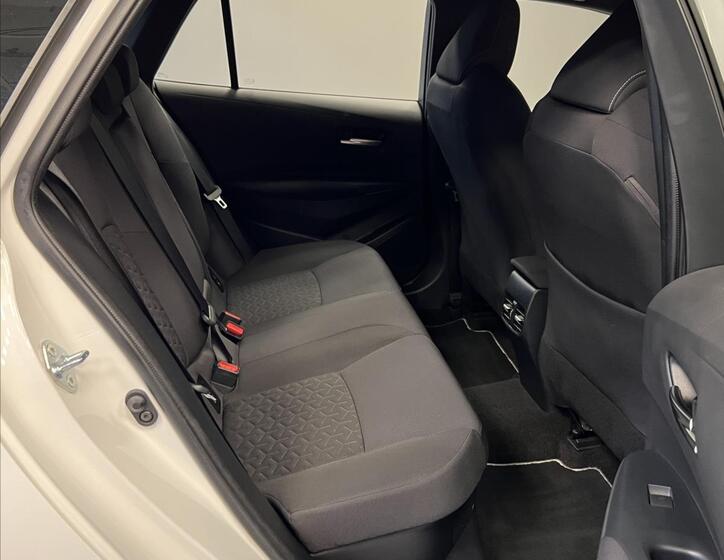Toyota Corolla 12