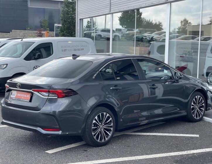 Toyota Corolla 6