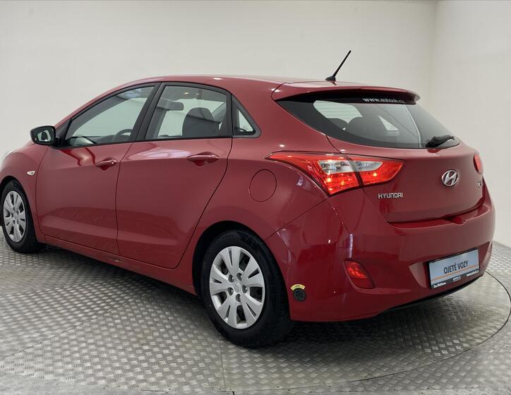 Hyundai i30 21