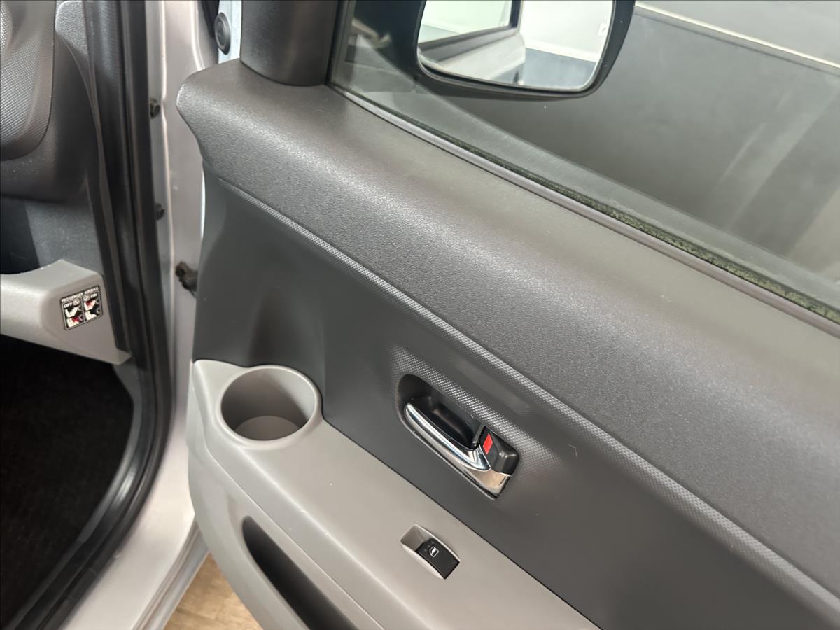 Subaru Justy