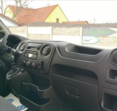 Renault Master 23