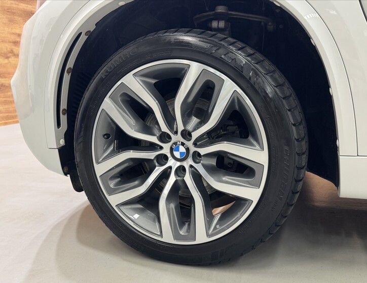 BMW X5 5