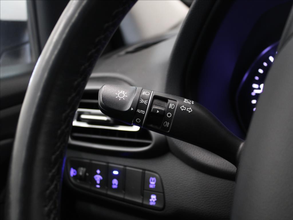 Hyundai i30 20