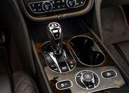 Bentley Bentayga 19