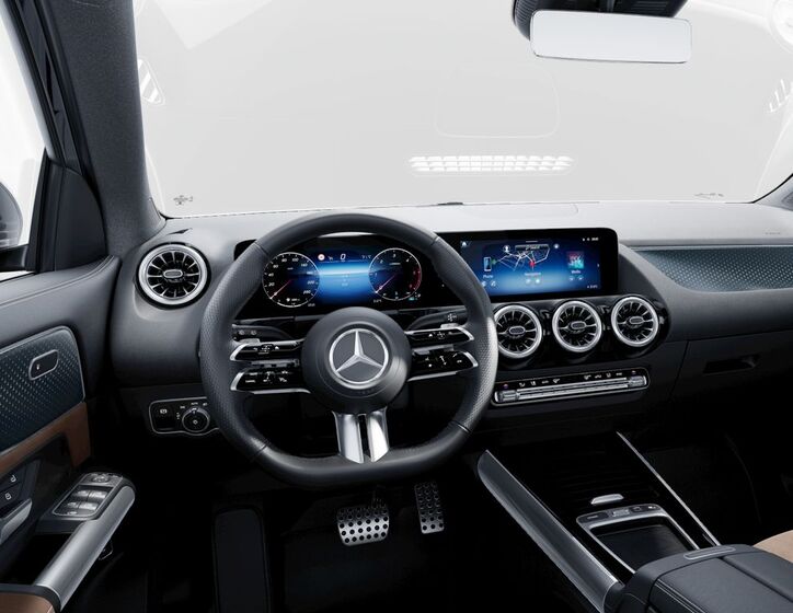 Mercedes-Benz GLA 9