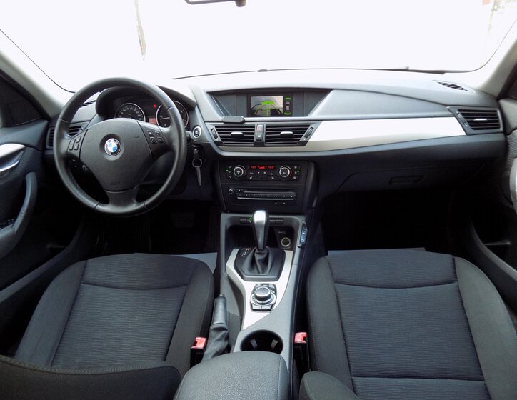 BMW X1 19