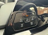 Volkswagen Golf 22