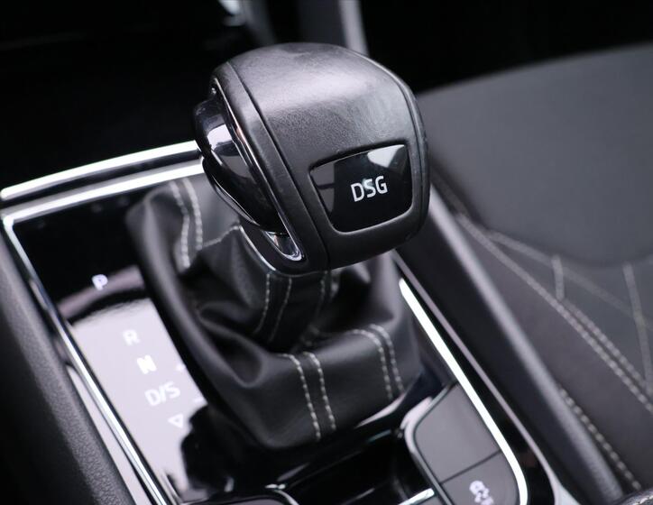 Škoda Karoq 31