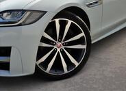 Jaguar XF 6