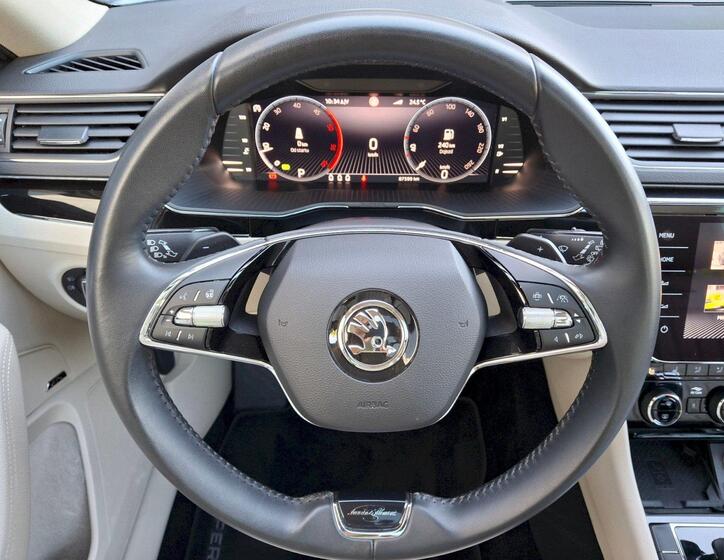 Škoda Superb 23