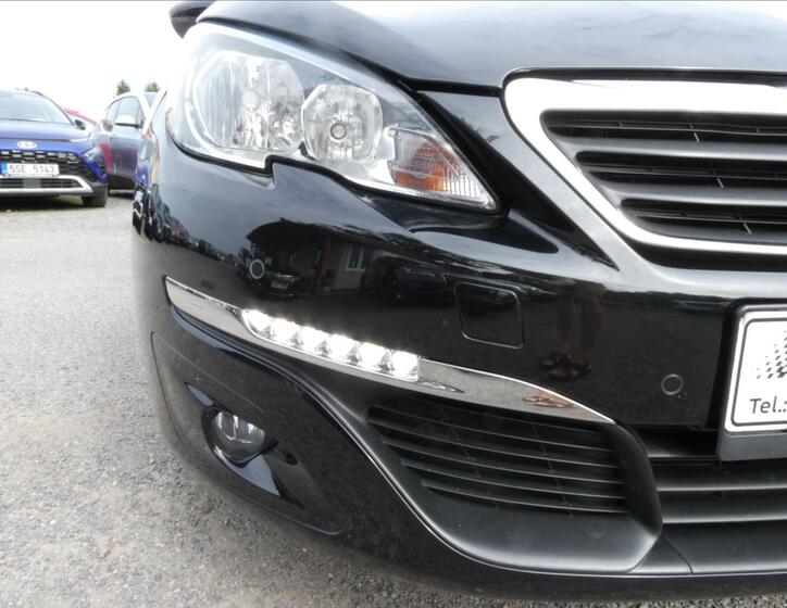 Peugeot 308 5