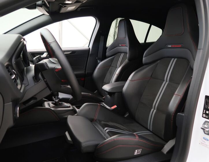 Ford Focus 17
