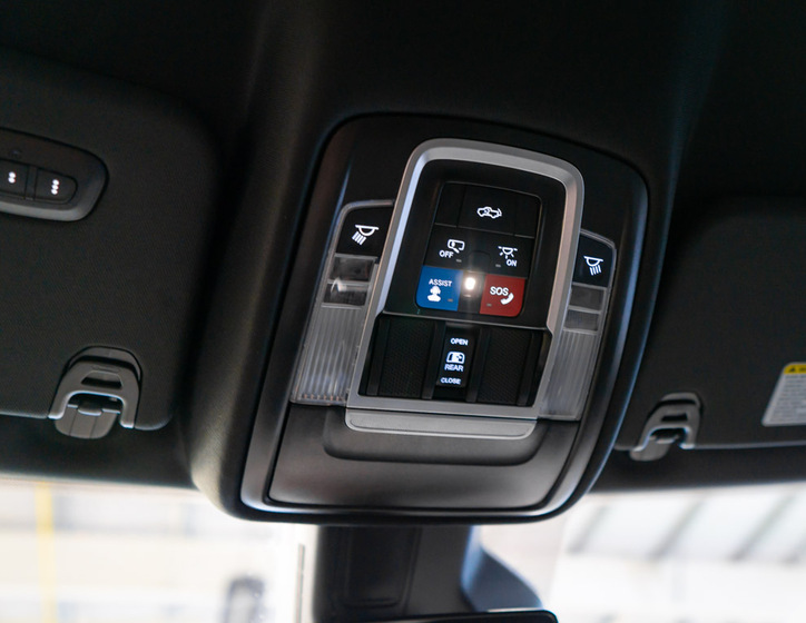 Dodge RAM 30