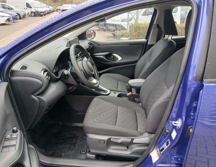 Toyota Yaris 10