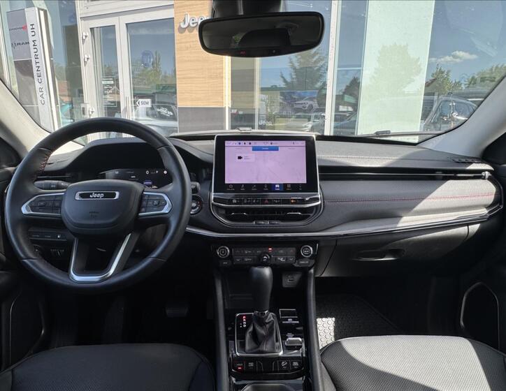 Jeep Compass 12