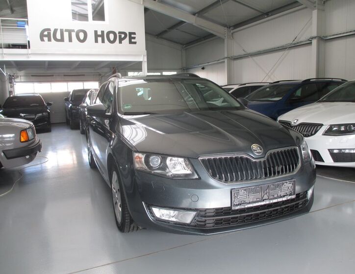 Škoda Octavia 1