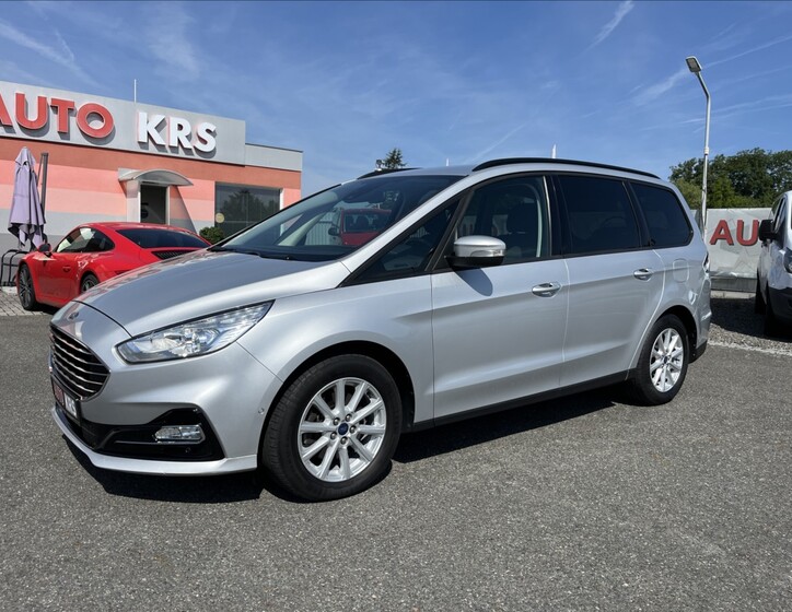 Ford Galaxy 9