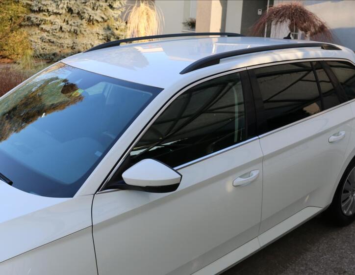 Škoda Superb 8
