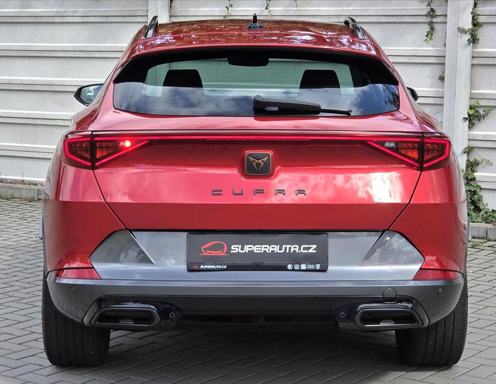 Cupra Formentor 5