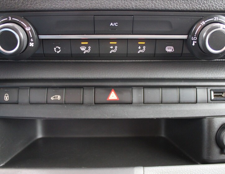 Opel Vivaro 14