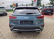 KIA XCeed 6