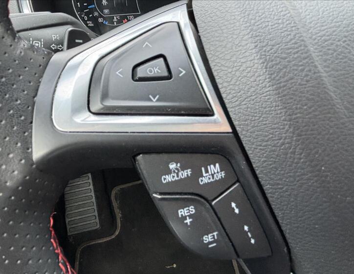 Ford S-MAX 28