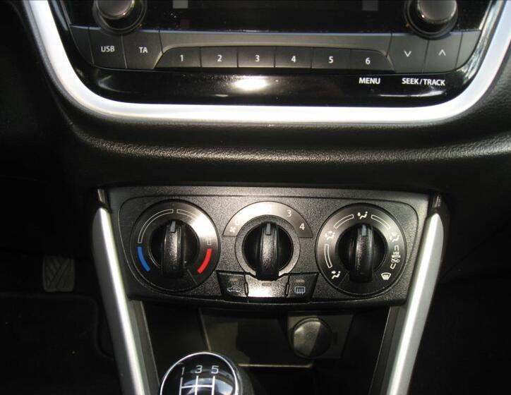 Suzuki S-Cross 26