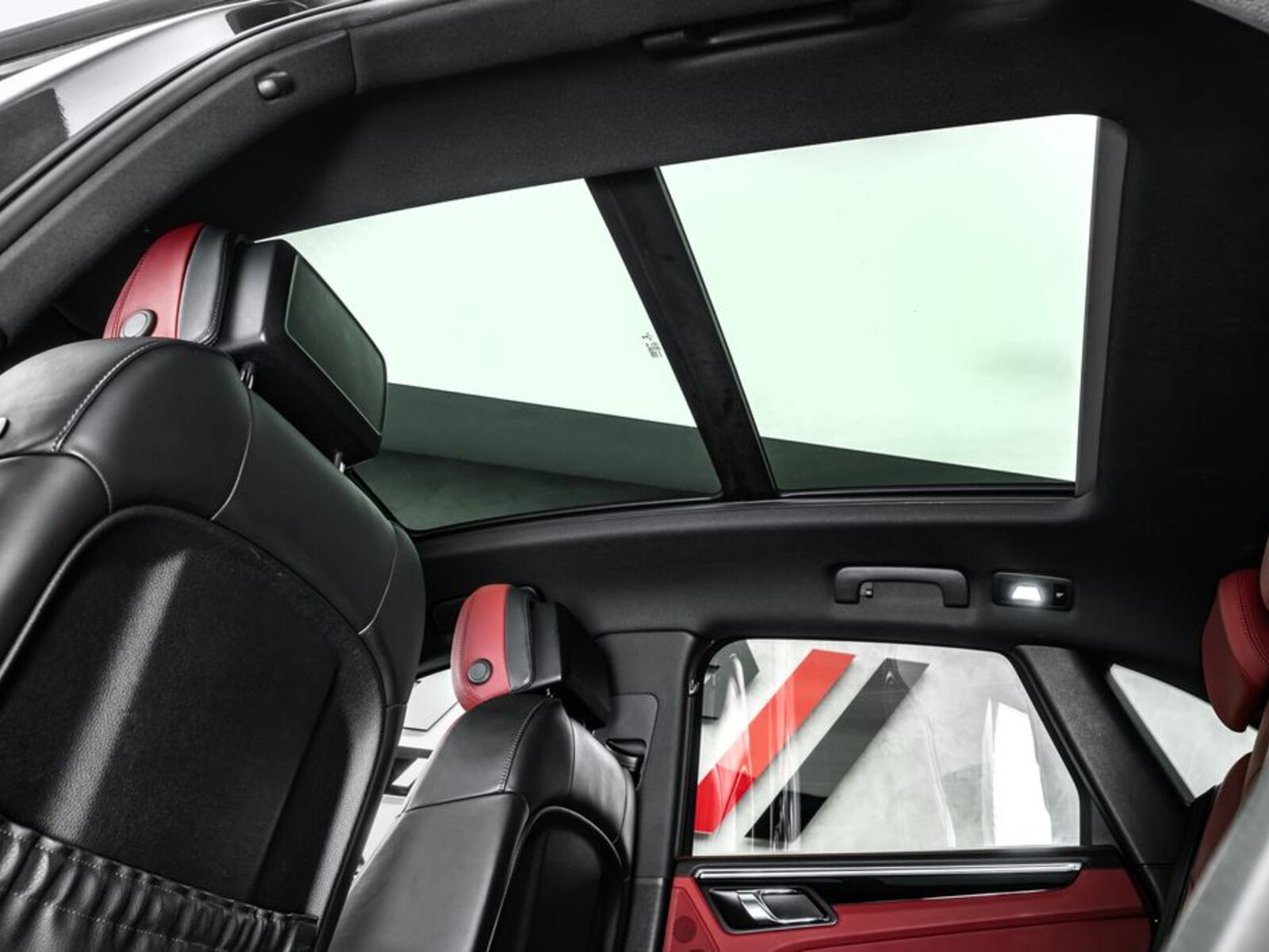 Porsche Macan 17
