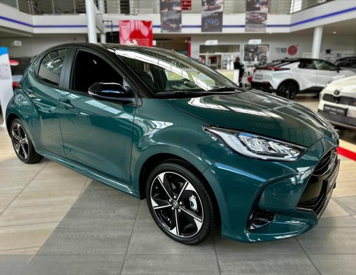Toyota Yaris 1