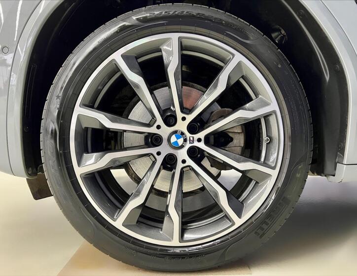 BMW X3 9