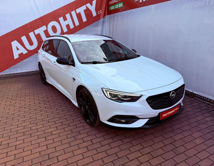 Opel Insignia 5