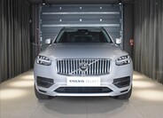 Volvo XC90 6
