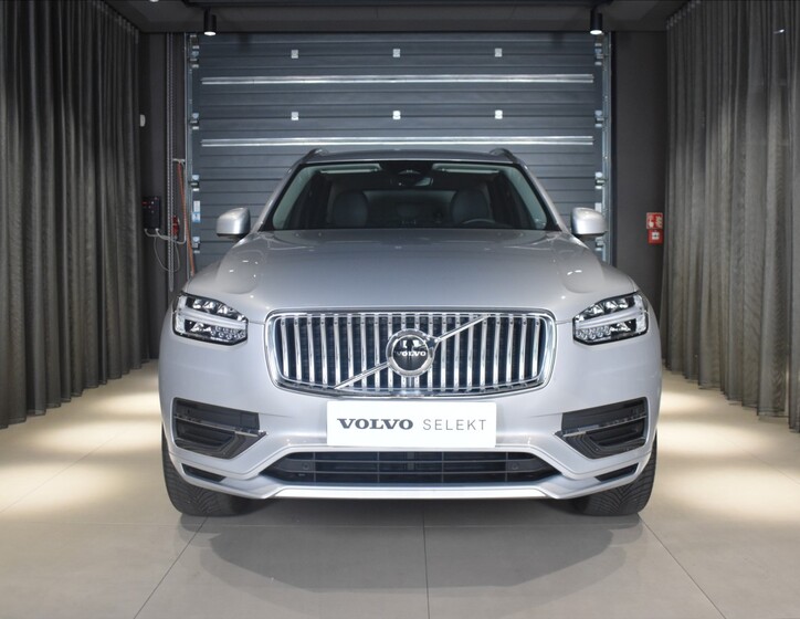 Volvo XC90 6