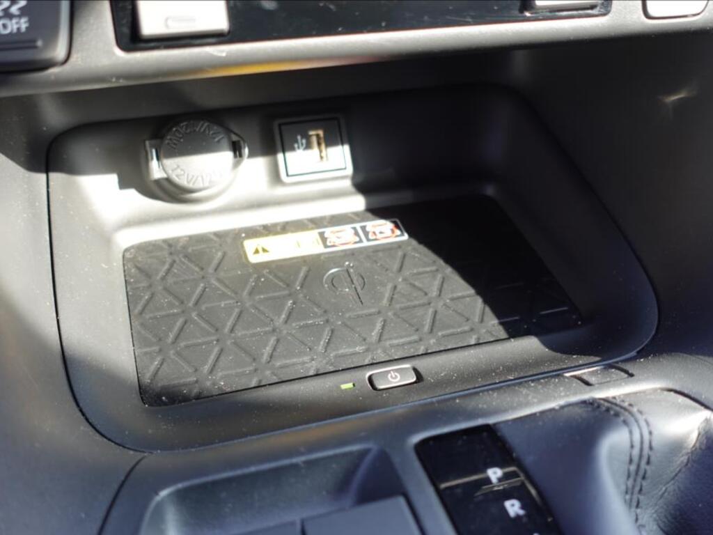 Toyota RAV4 25
