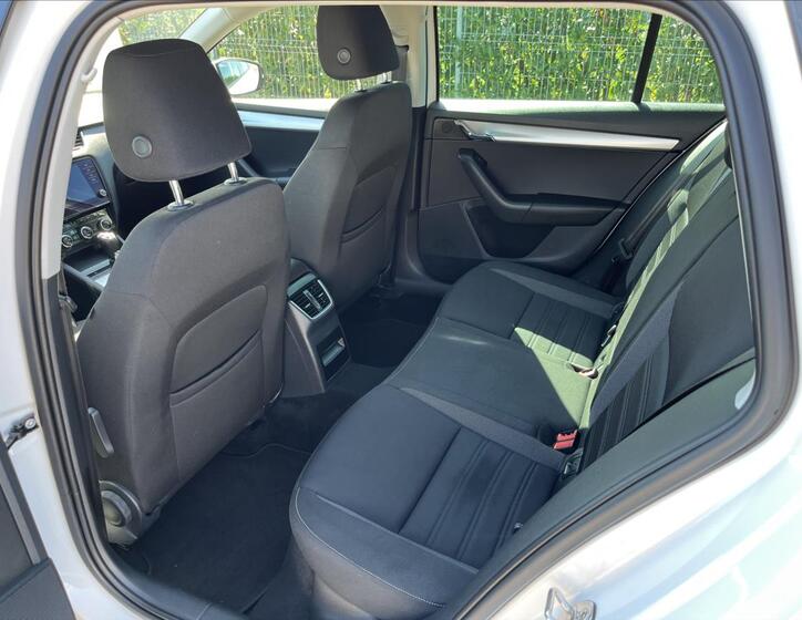 Škoda Octavia 13