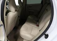 Volvo XC60 8