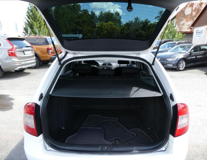 Škoda Octavia 13