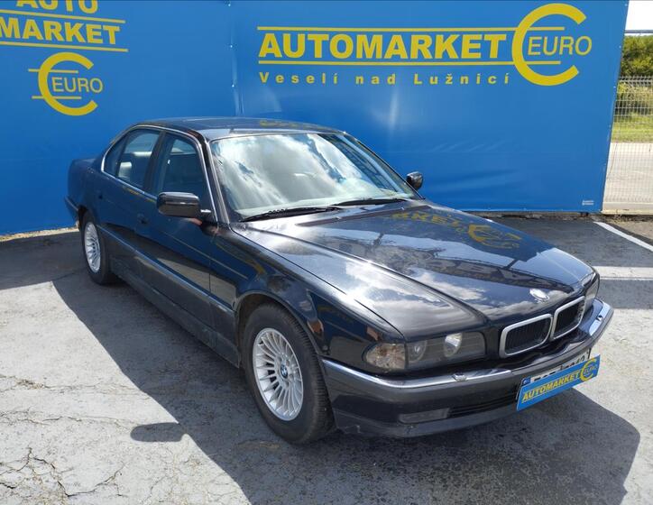 BMW Řada 7 3