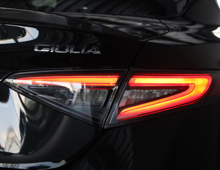 Alfa Romeo Giulia 7