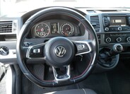 Volkswagen Multivan 10