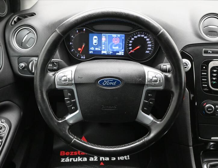 Ford Mondeo 18