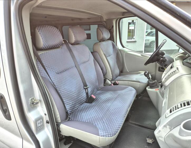 Renault Trafic 20