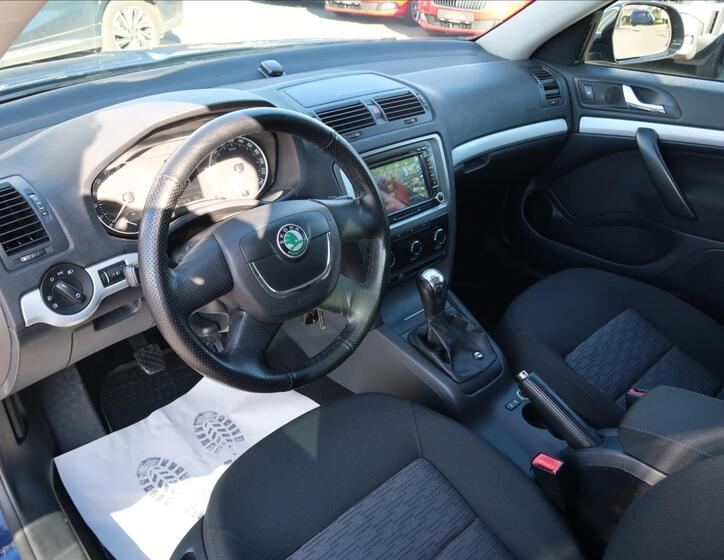 Škoda Octavia 9